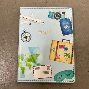 Via Lorenzo Passport Travel Holder
